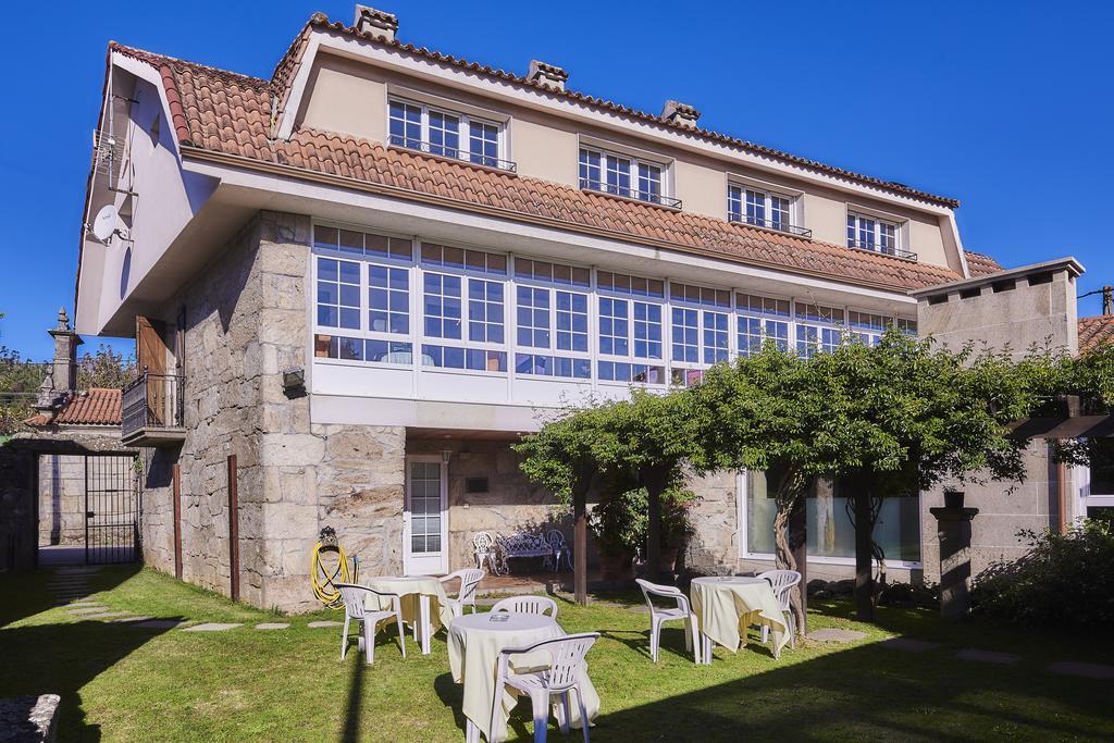 Casa Cruceiro Guest House Barcela Exterior photo